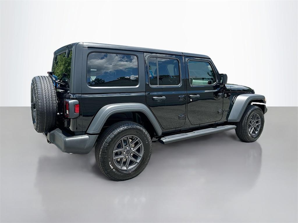 new 2025 Jeep Wrangler car, priced at $45,461