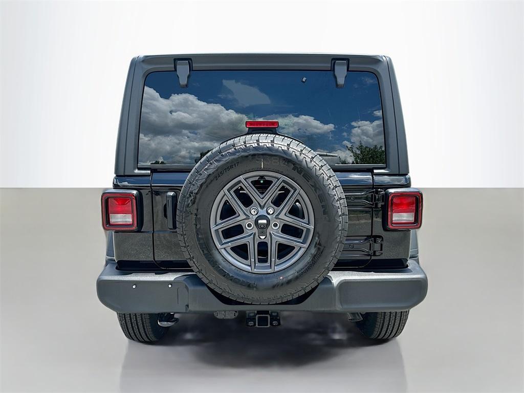 new 2025 Jeep Wrangler car, priced at $45,461