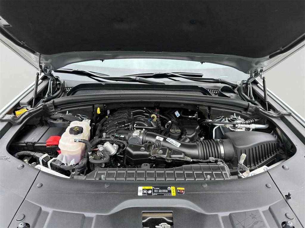 used 2024 Jeep Grand Cherokee car, priced at $32,145