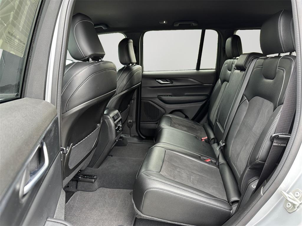used 2024 Jeep Grand Cherokee car, priced at $32,145