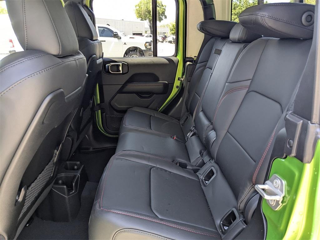new 2025 Jeep Gladiator car, priced at $58,507