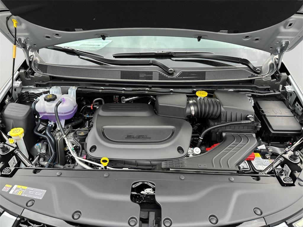 new 2026 Chrysler Pacifica car, priced at $51,631