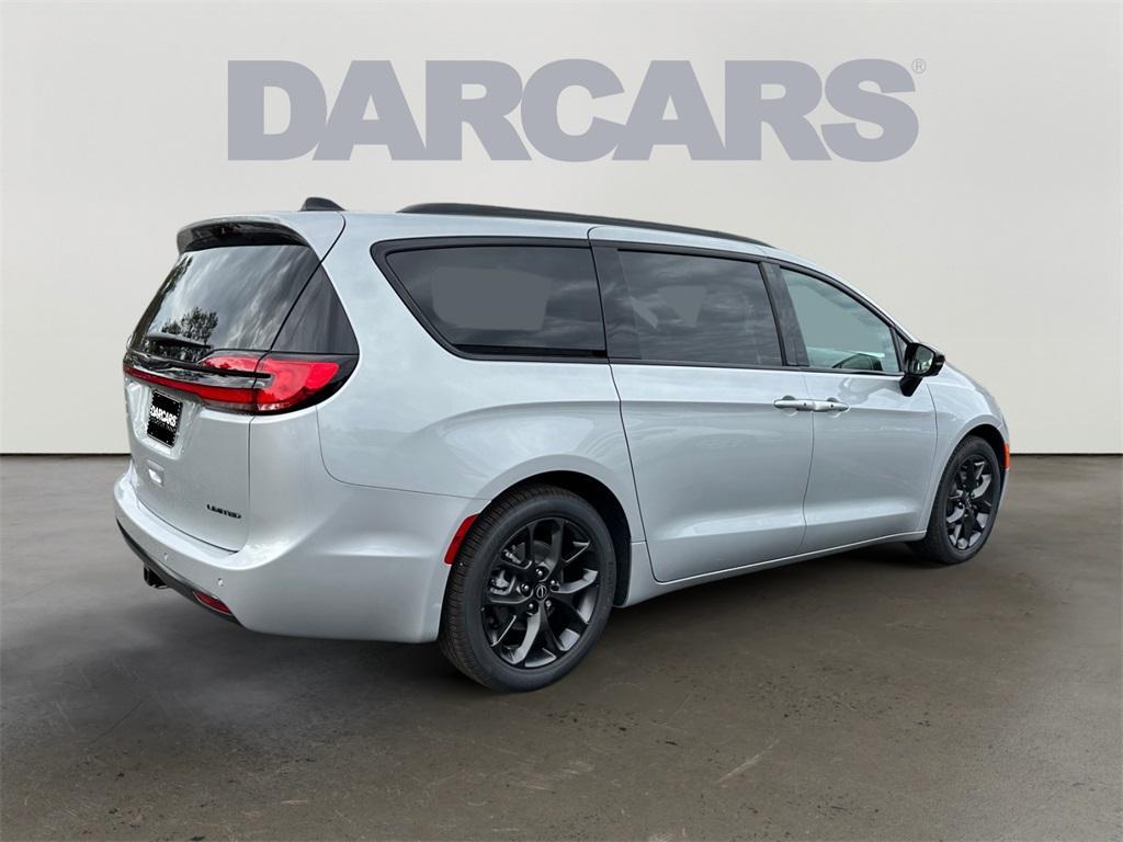 new 2026 Chrysler Pacifica car, priced at $51,631