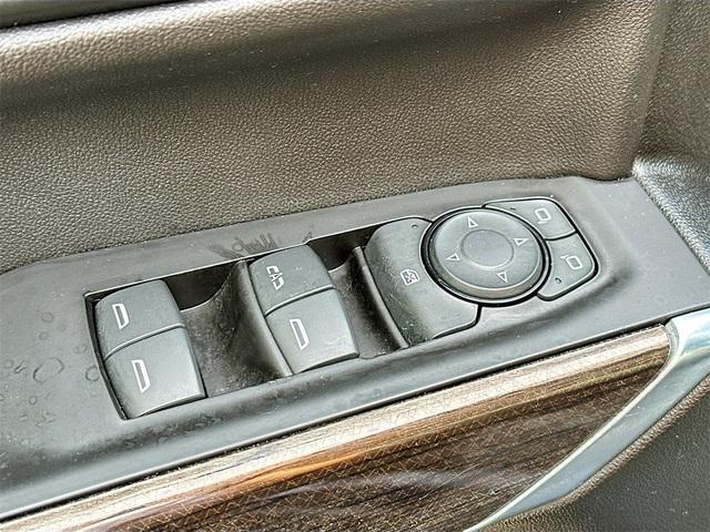 used 2021 Chevrolet Silverado 1500 car, priced at $39,338