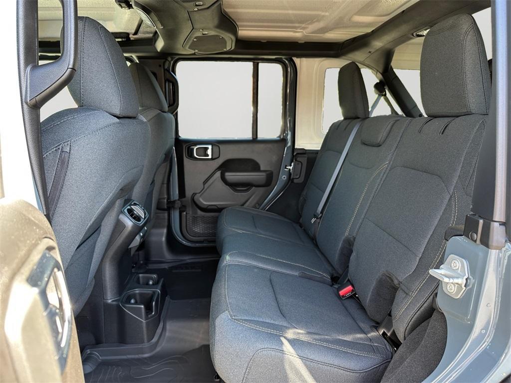 new 2025 Jeep Wrangler car, priced at $43,228