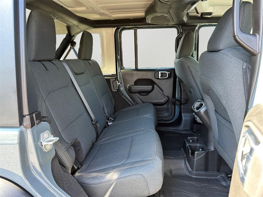 new 2025 Jeep Wrangler car, priced at $43,228