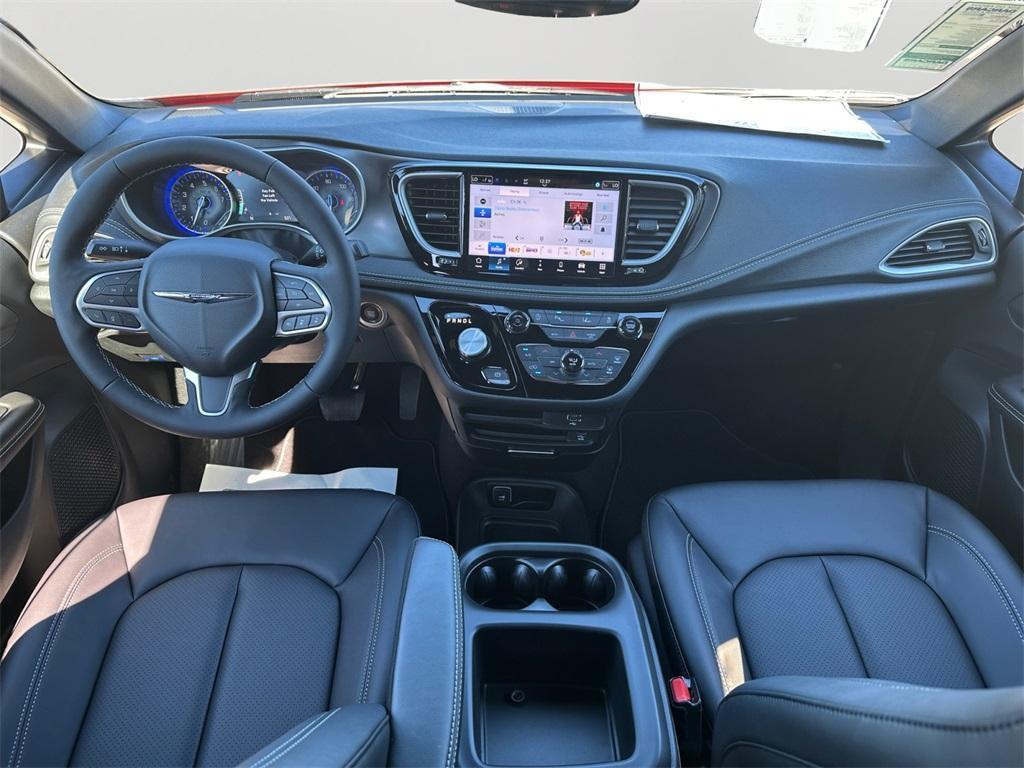 new 2026 Chrysler Pacifica car, priced at $47,445
