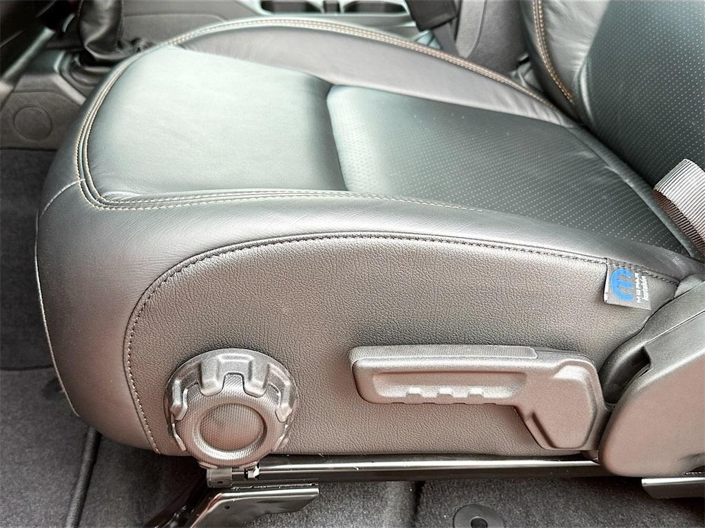 new 2025 Jeep Gladiator car, priced at $51,734