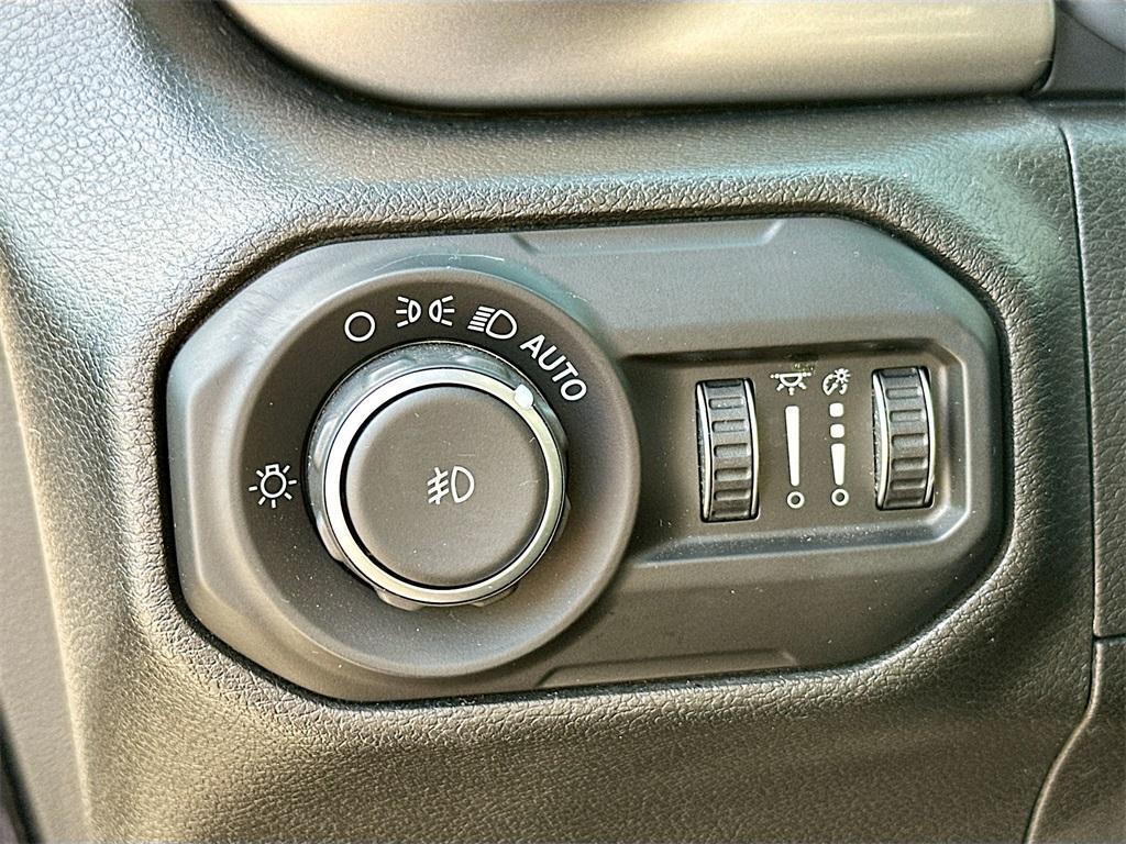 used 2019 Jeep Wrangler Unlimited car, priced at $29,764