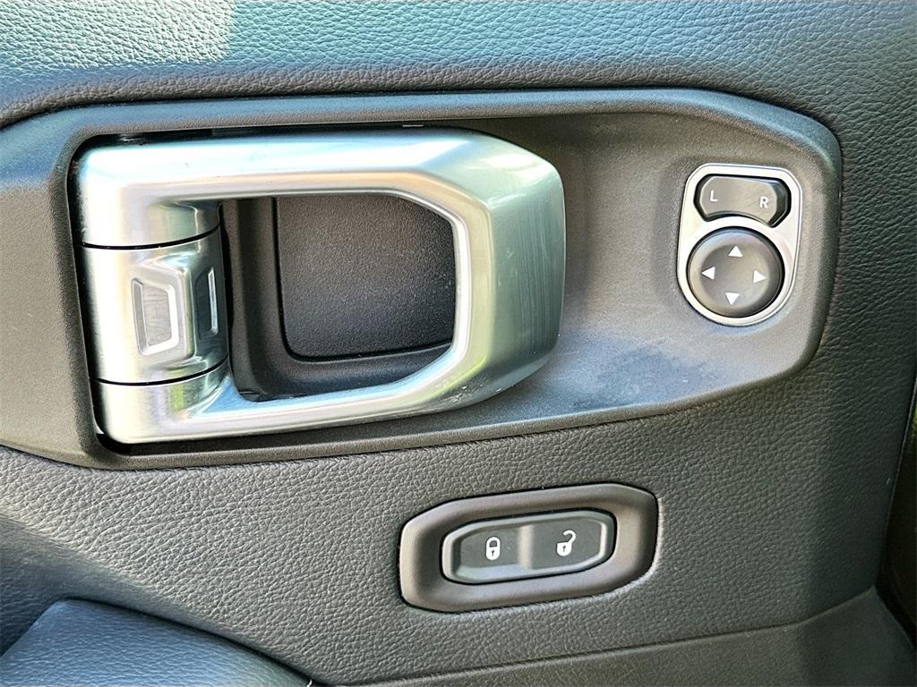 used 2019 Jeep Wrangler Unlimited car, priced at $29,764