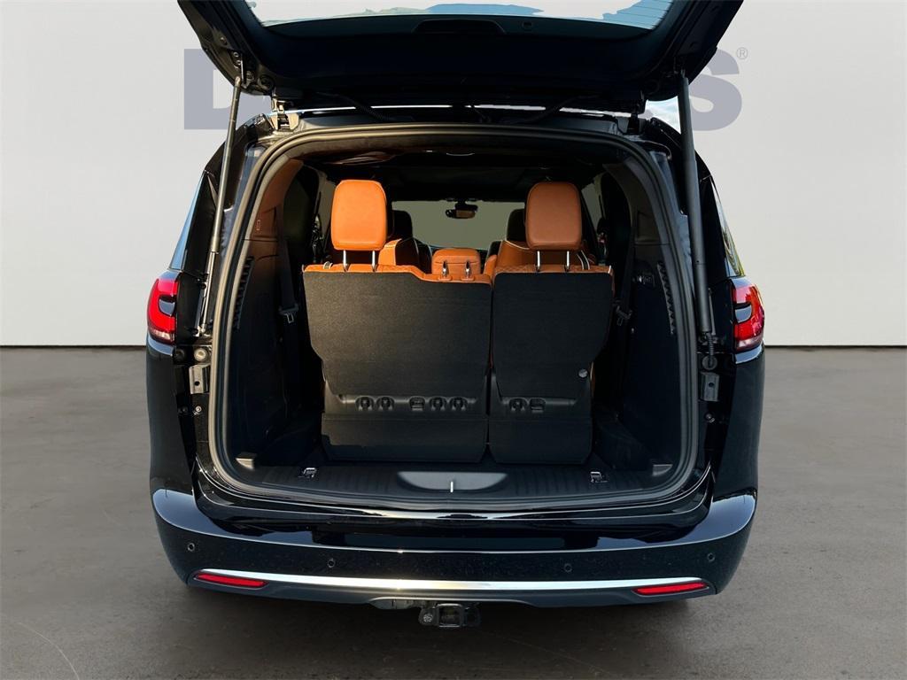 new 2026 Chrysler Pacifica car, priced at $51,044