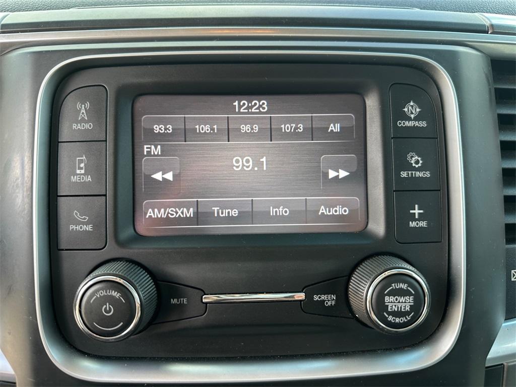 used 2021 Ram 1500 Classic car, priced at $26,000