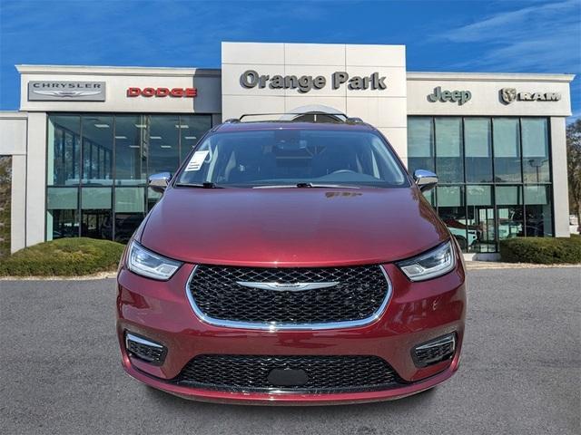 used 2023 Chrysler Pacifica car, priced at $27,881