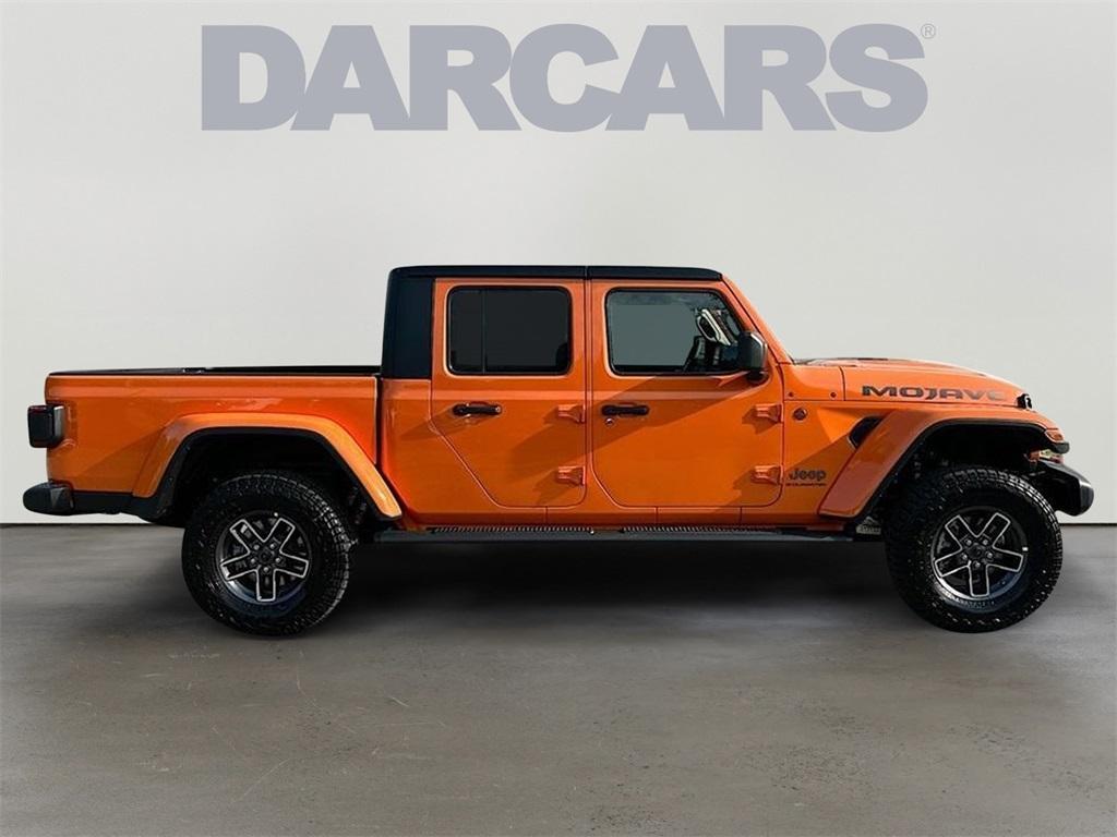 new 2025 Jeep Gladiator car, priced at $49,113