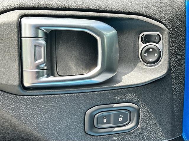 new 2025 Jeep Wrangler car, priced at $100,251