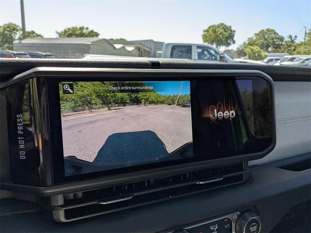 new 2025 Jeep Gladiator car, priced at $42,436