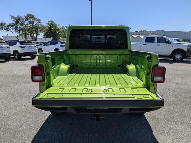 new 2025 Jeep Gladiator car, priced at $42,436