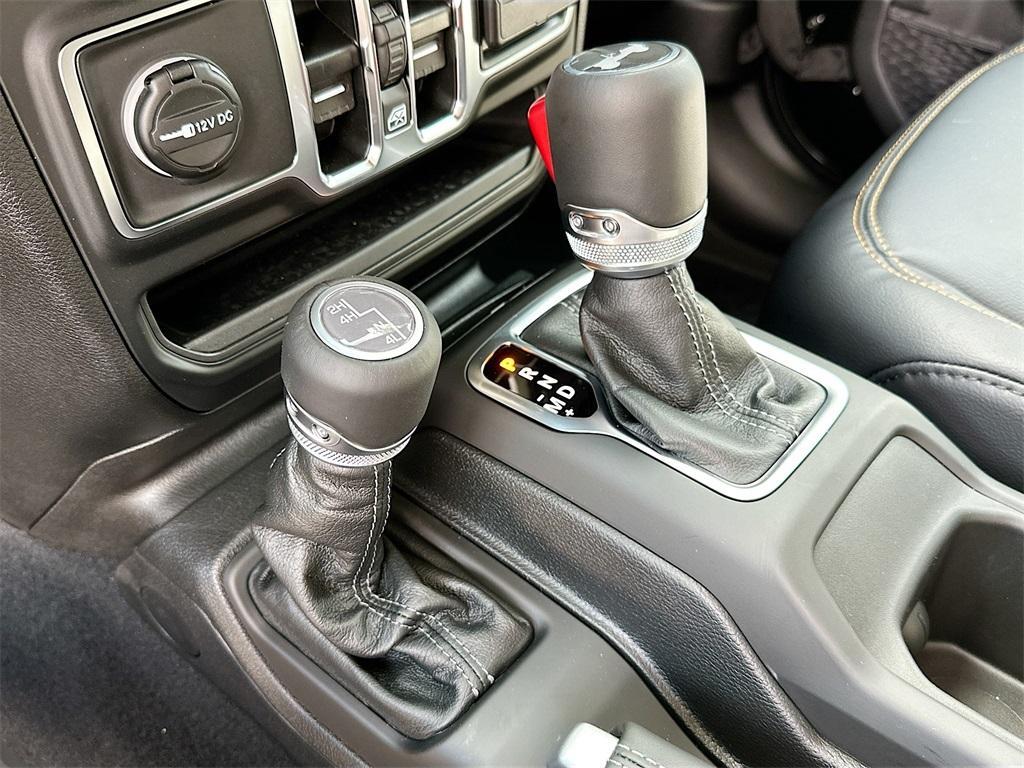 new 2025 Jeep Wrangler car, priced at $49,428