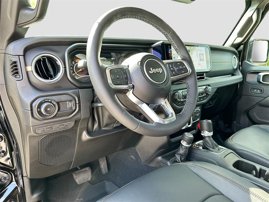 new 2025 Jeep Wrangler car, priced at $49,428