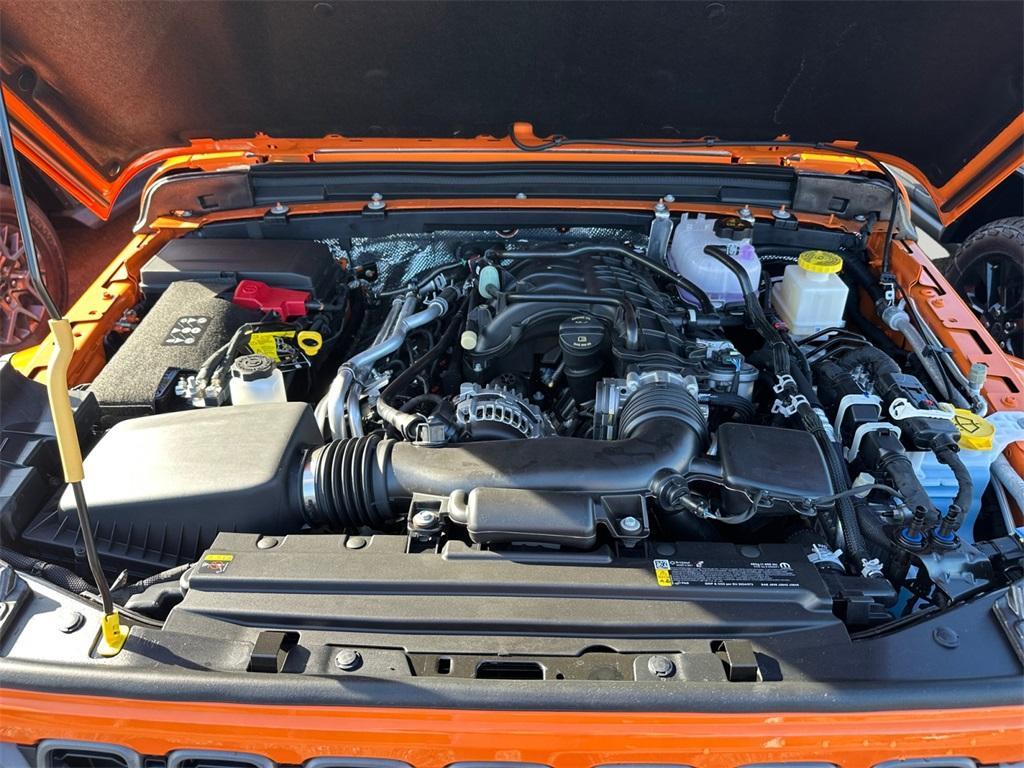 new 2025 Jeep Gladiator car, priced at $49,864