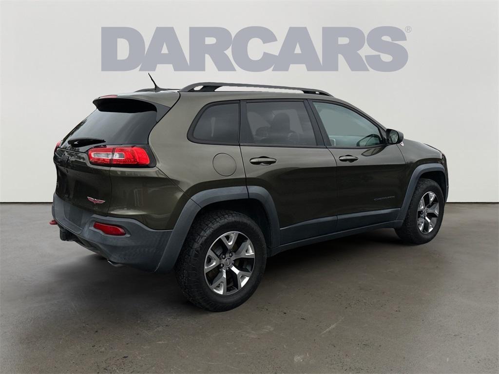 used 2015 Jeep Cherokee car, priced at $10,500