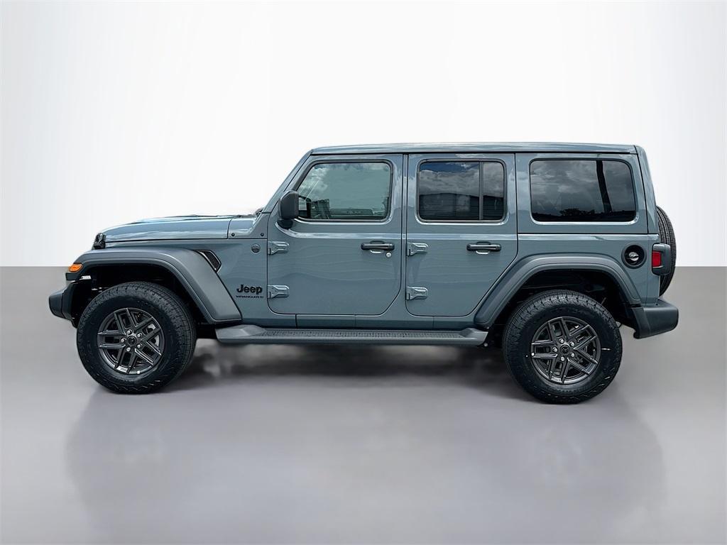 new 2025 Jeep Wrangler car, priced at $46,681
