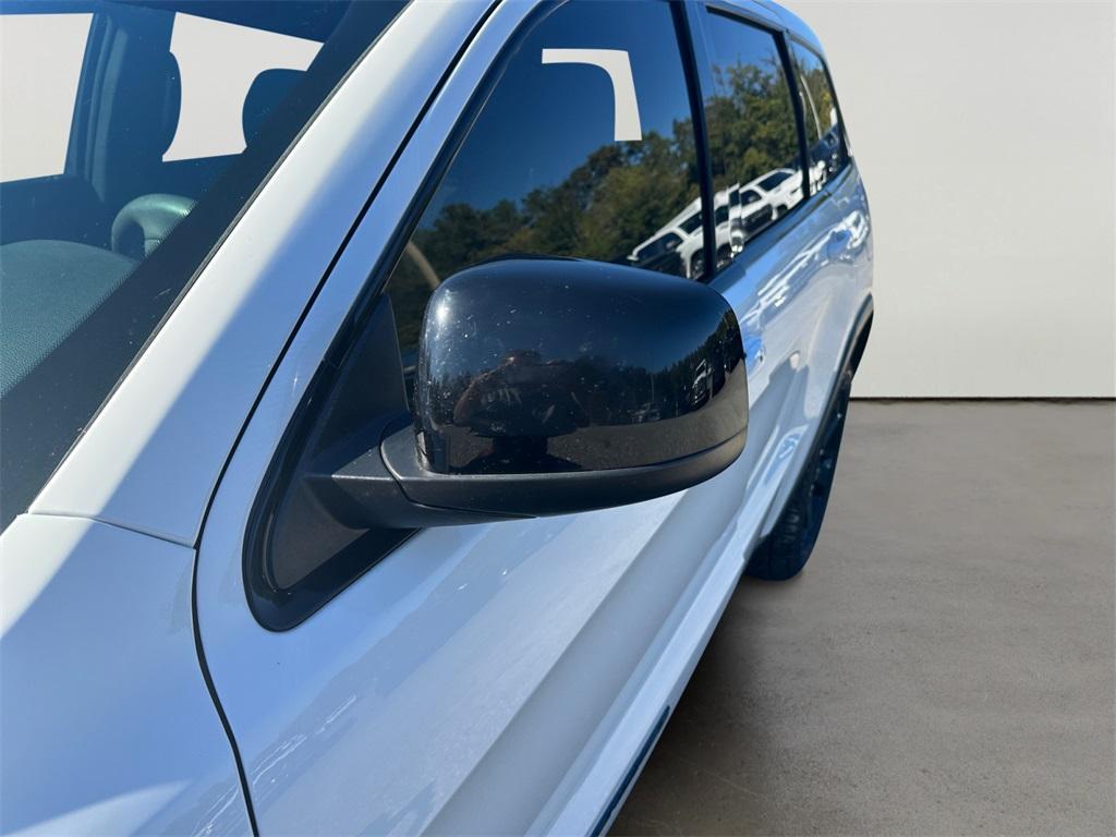 used 2018 Jeep Grand Cherokee car, priced at $17,490