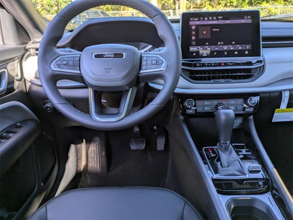 new 2025 Jeep Compass car, priced at $30,586