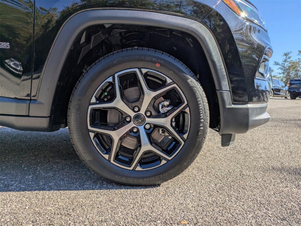 new 2025 Jeep Compass car, priced at $30,586