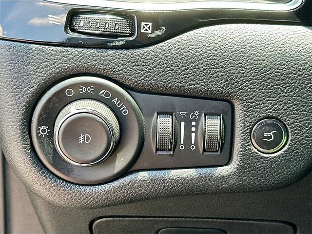 used 2023 Jeep Cherokee car, priced at $23,000