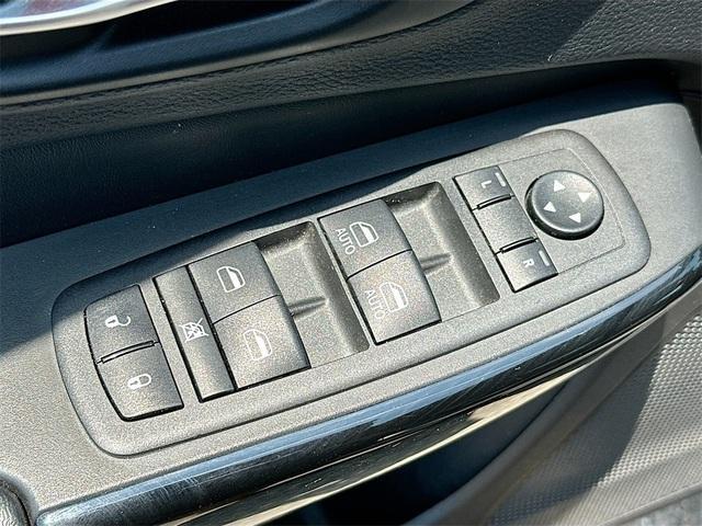 used 2023 Jeep Cherokee car, priced at $23,000