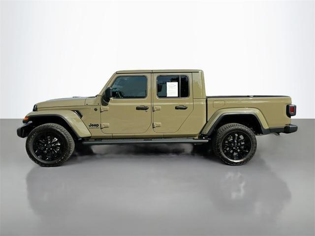 new 2025 Jeep Gladiator car, priced at $42,436