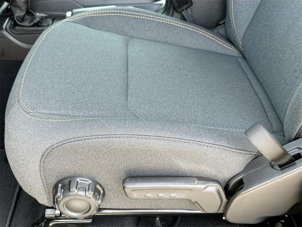new 2025 Jeep Gladiator car, priced at $42,394