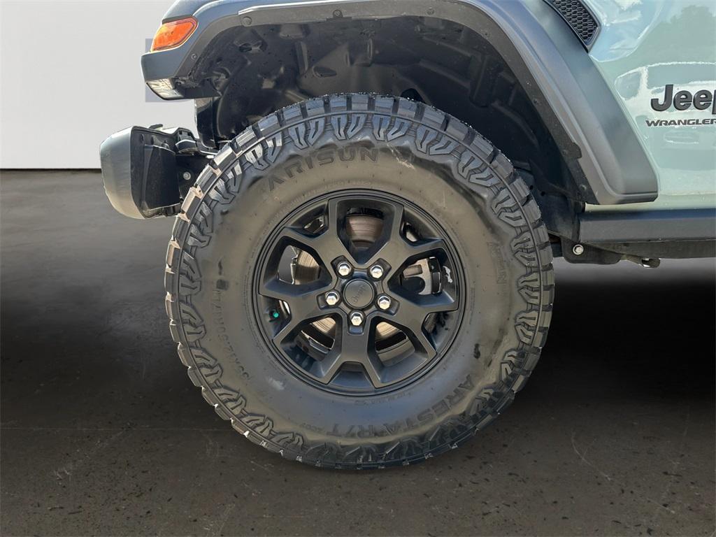 used 2023 Jeep Wrangler car, priced at $35,870