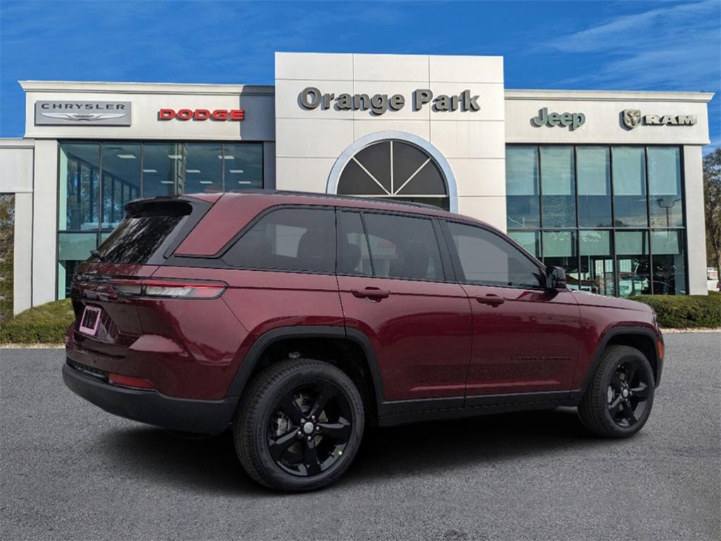 new 2025 Jeep Grand Cherokee car, priced at $44,932