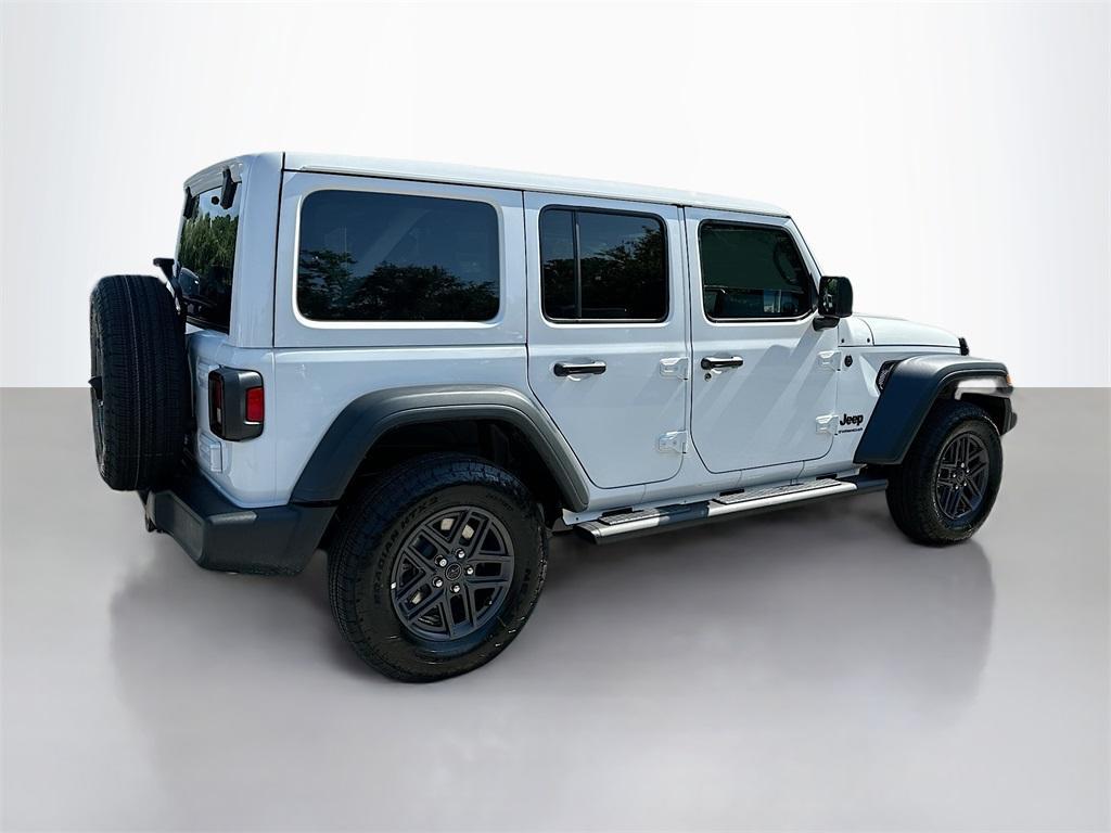 new 2025 Jeep Wrangler car, priced at $46,855