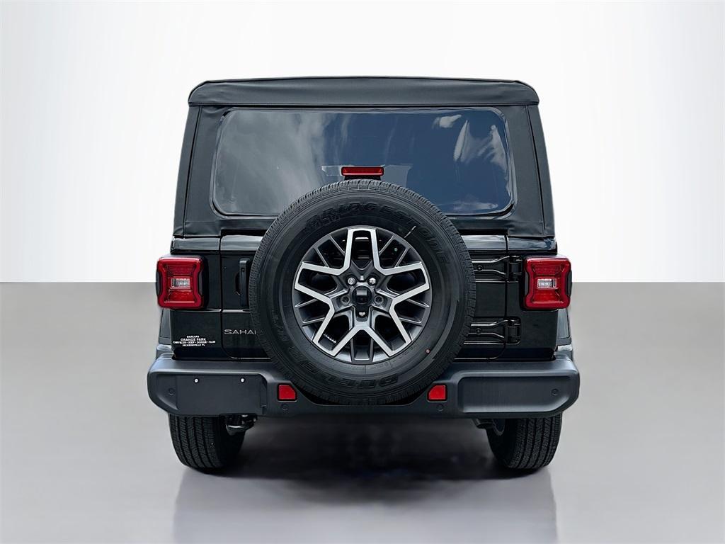new 2025 Jeep Wrangler car, priced at $48,005