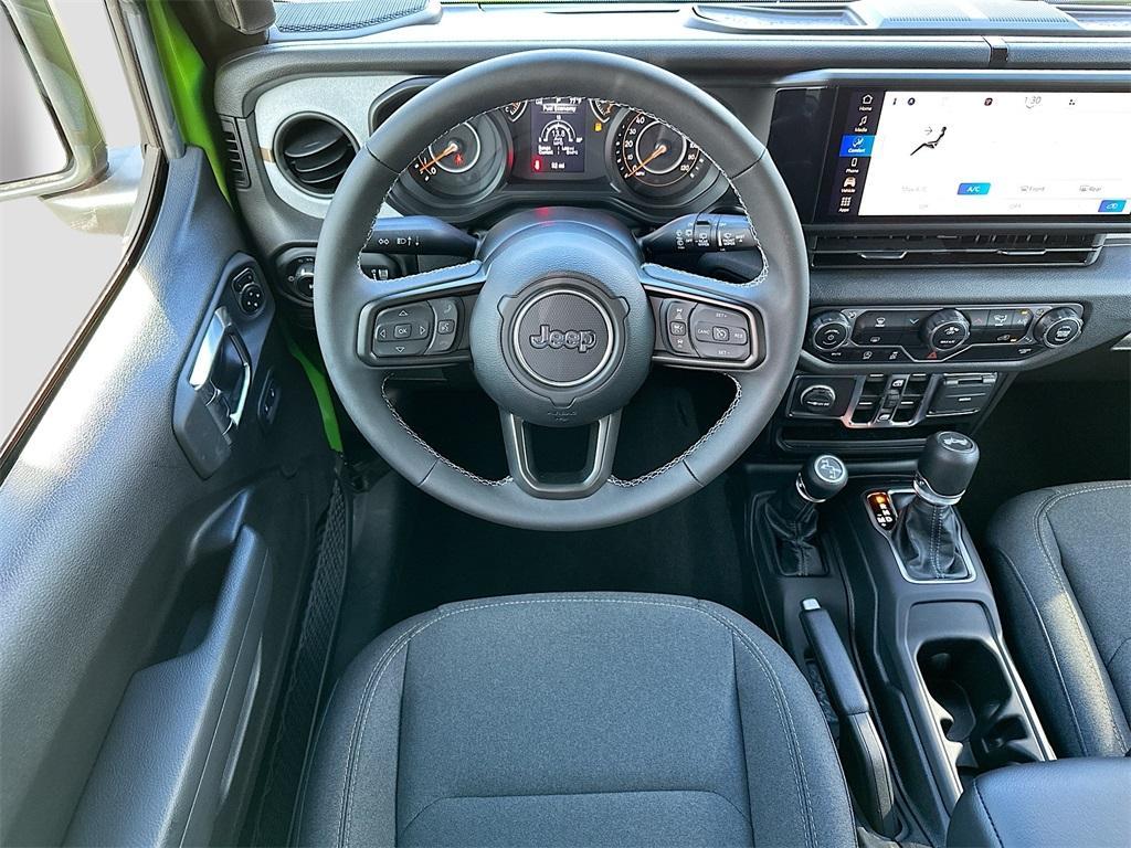 new 2025 Jeep Wrangler car, priced at $46,602