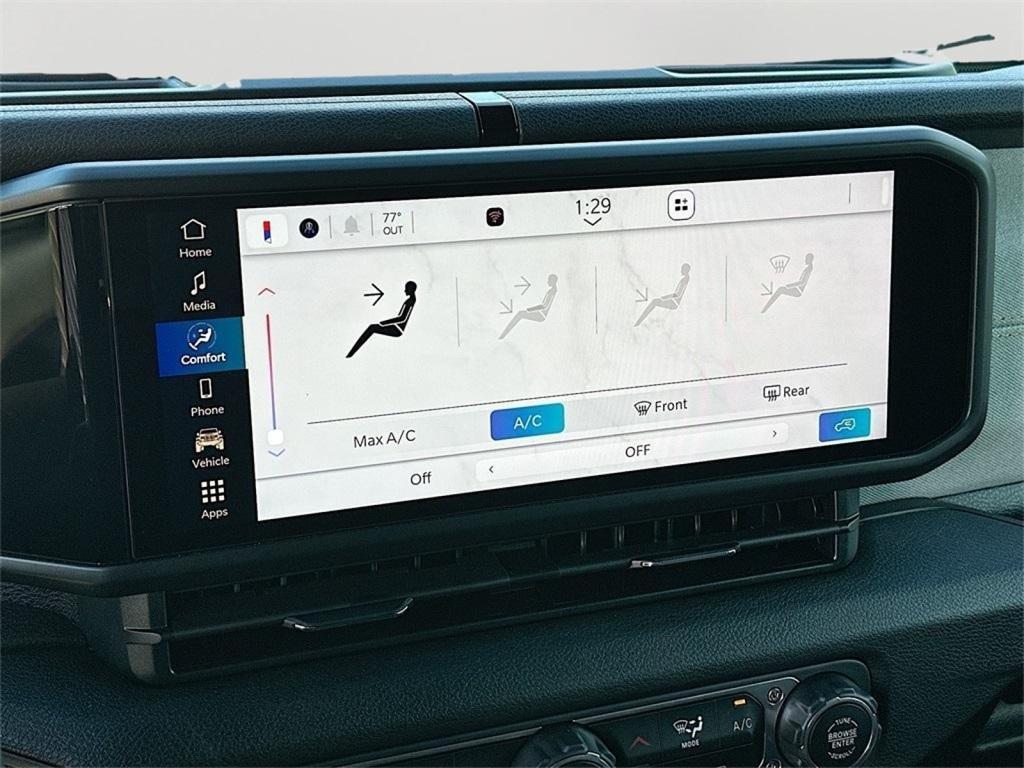 new 2025 Jeep Wrangler car, priced at $51,884