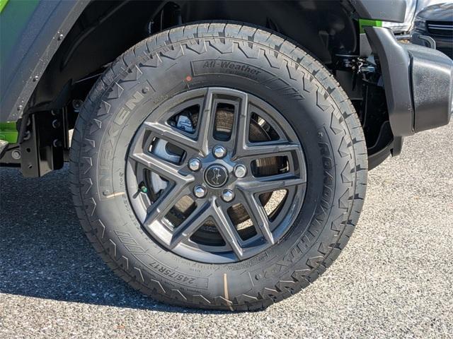 new 2025 Jeep Wrangler car, priced at $47,516