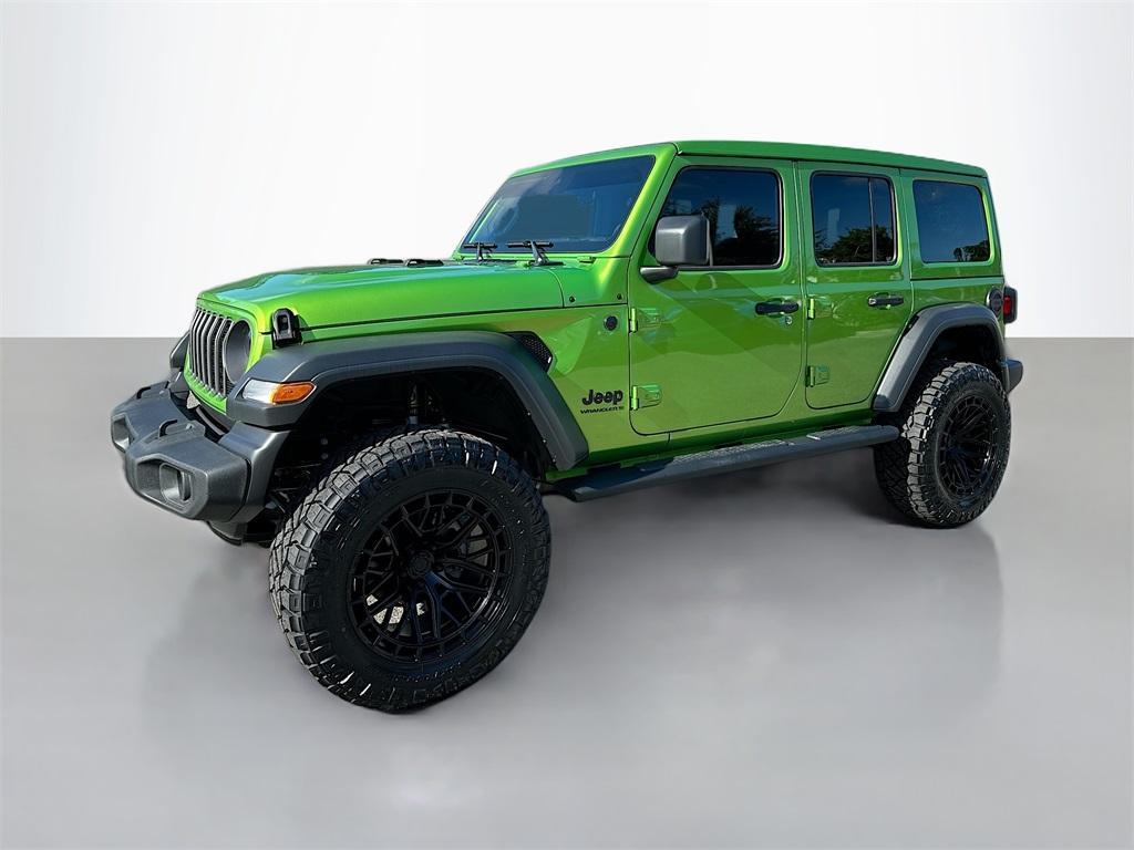 new 2025 Jeep Wrangler car, priced at $46,602