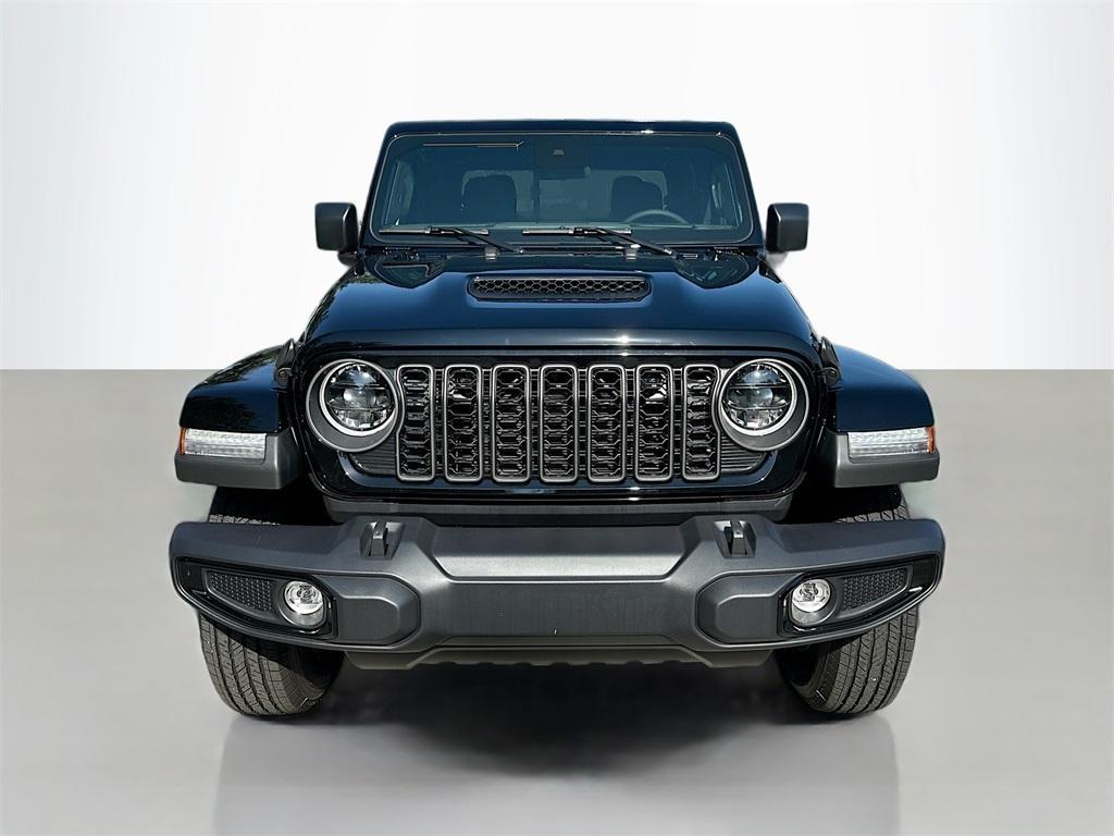 new 2025 Jeep Gladiator car, priced at $47,830