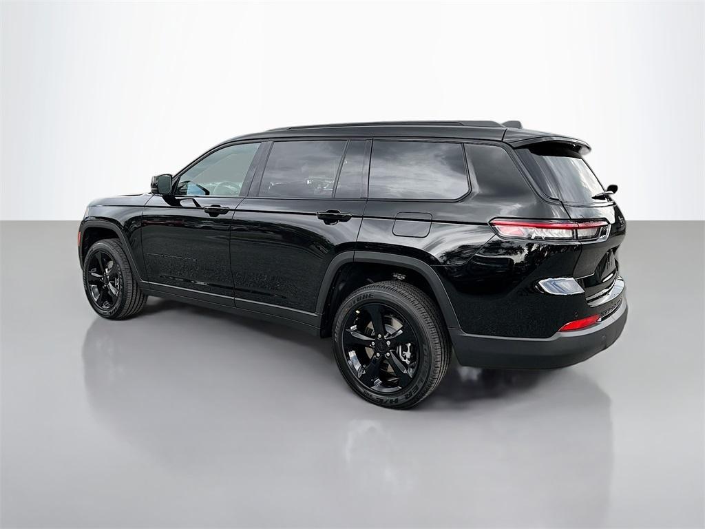 new 2025 Jeep Grand Cherokee L car, priced at $42,613
