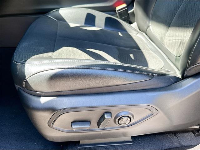 used 2023 Jeep Grand Cherokee car, priced at $31,500