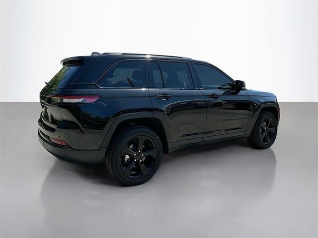 used 2023 Jeep Grand Cherokee car, priced at $31,500
