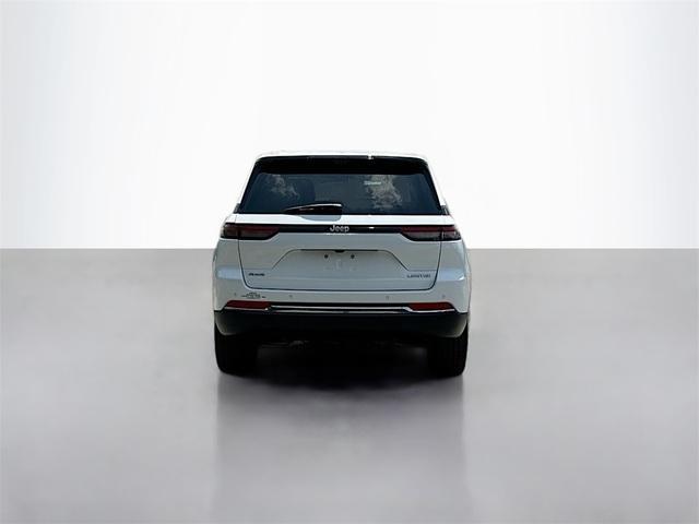 new 2025 Jeep Grand Cherokee car, priced at $47,603