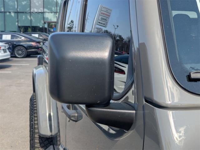 used 2021 Jeep Gladiator car, priced at $32,300