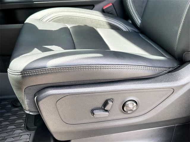new 2025 Ram 1500 car, priced at $68,089