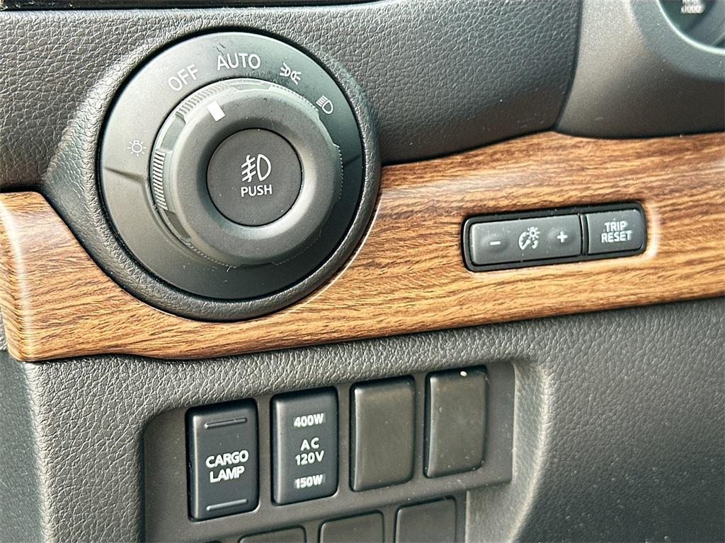 used 2021 Nissan Titan car, priced at $35,900