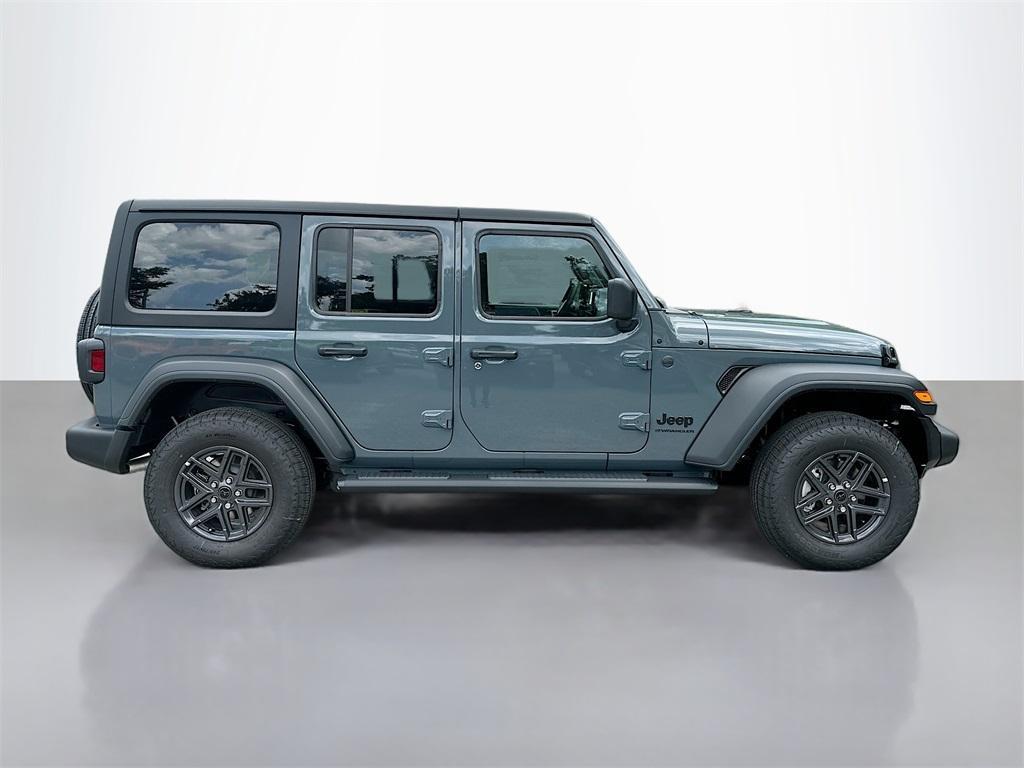 new 2025 Jeep Wrangler car, priced at $45,461